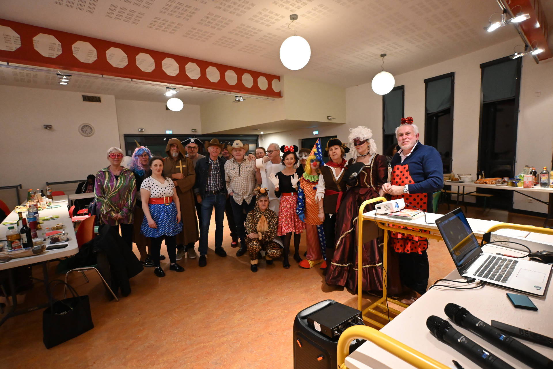 soirée déguisée ( 2026 )