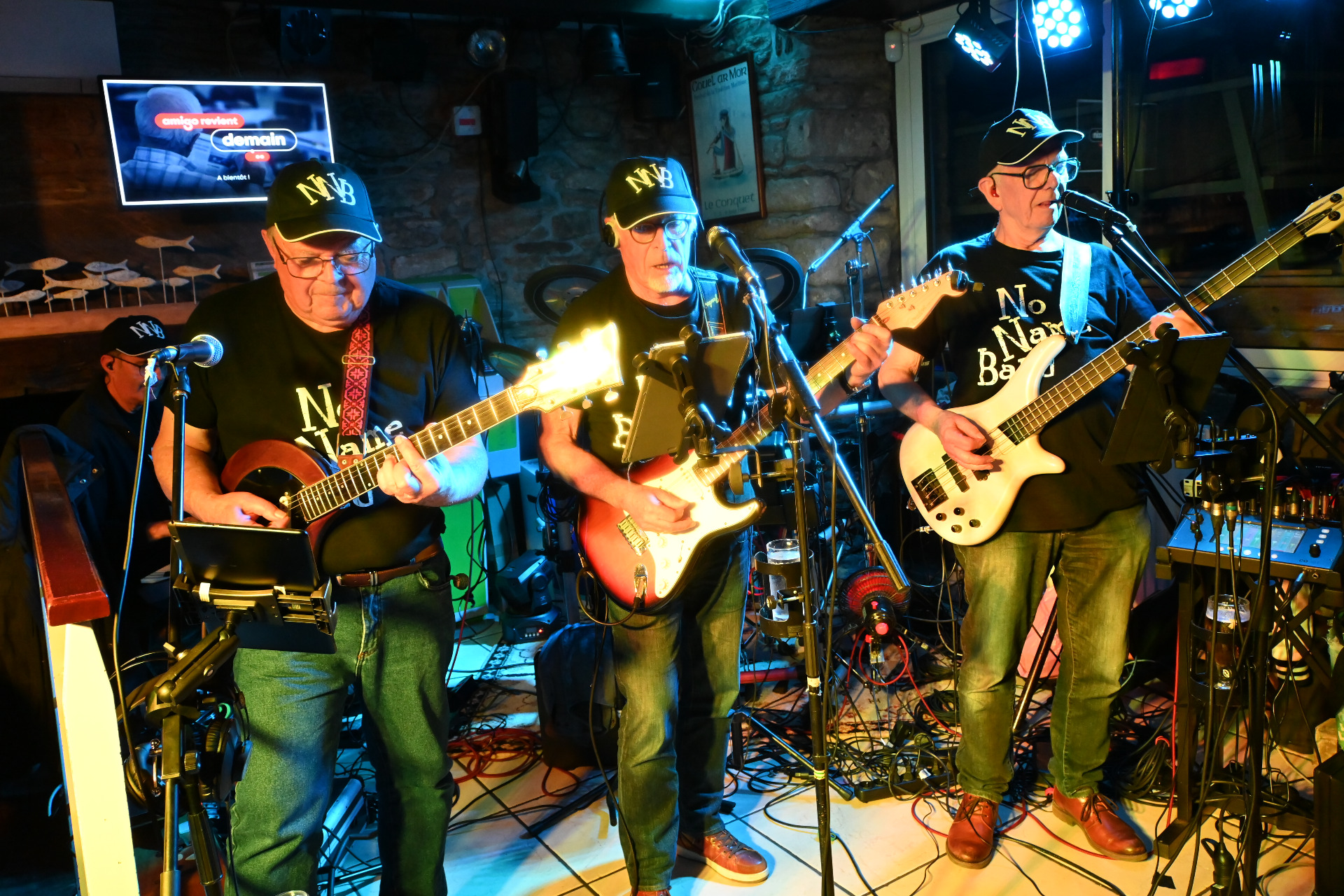 concert au vieux logis avec no name band ( 2026 )